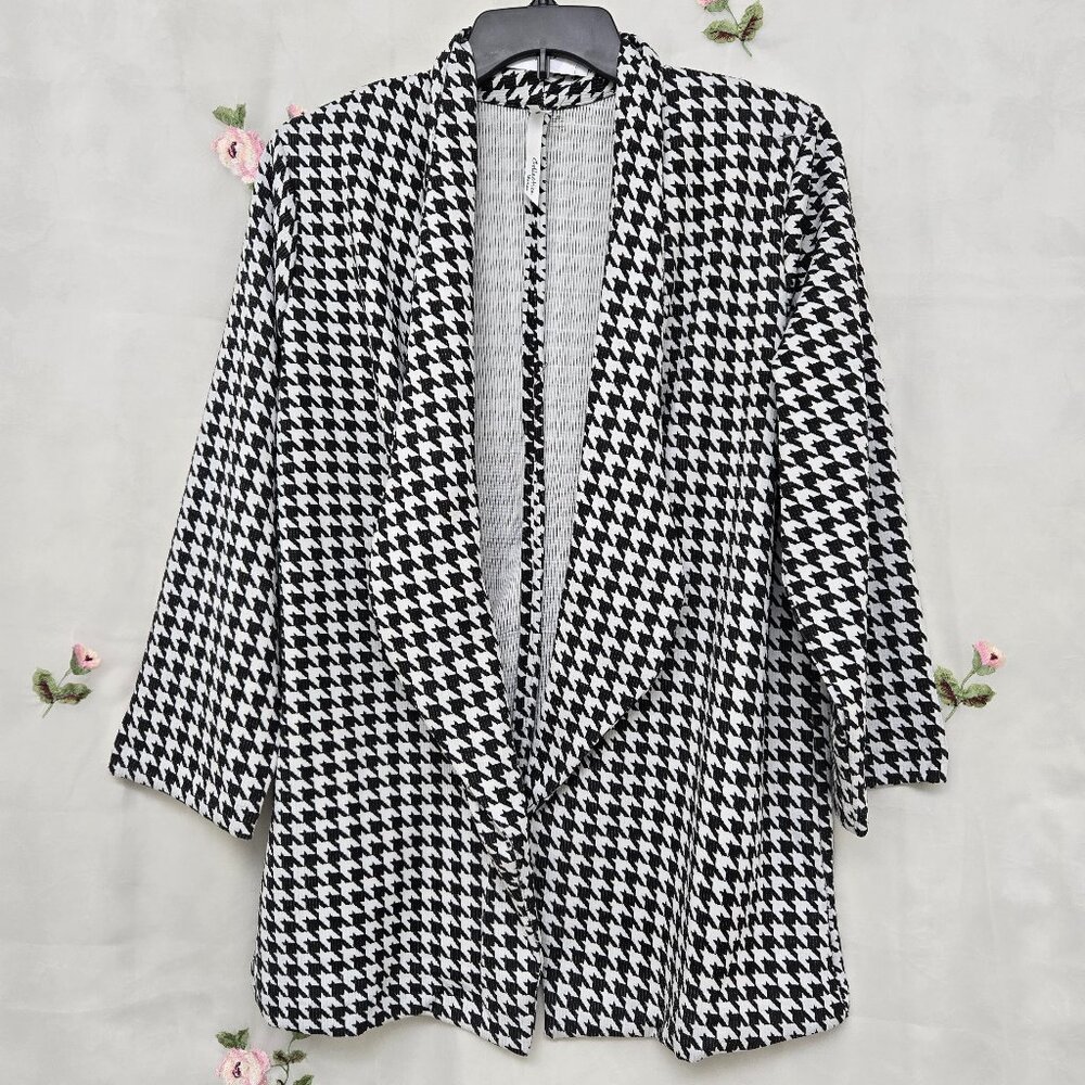 NY Collection Woman* Black & White Open-Front Cardigan Long Sleeve* Size: 2X - Picture 2 of 10